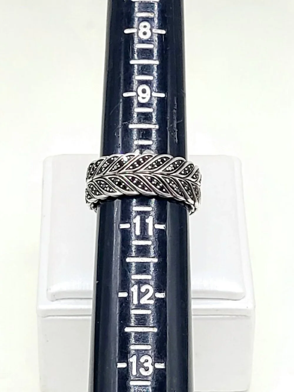 David Yurman Chevron Pavé Band Ring w/ Pavé Black Diamonds - 9mm - Size 10